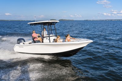 Tidewater Boats 2026 LXF