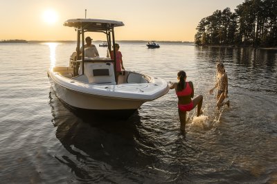 Tidewater Boats 2026 LXF