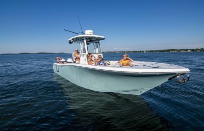 Tidewater Boats 2026 LXF