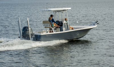 Tidewater Boats 2026 CB