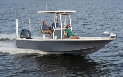 Tidewater Boats 2026 CB