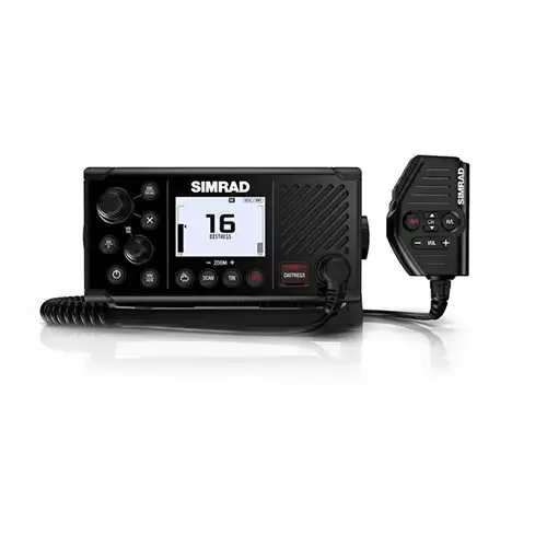VHF: Simrad RS-40 with AIS image